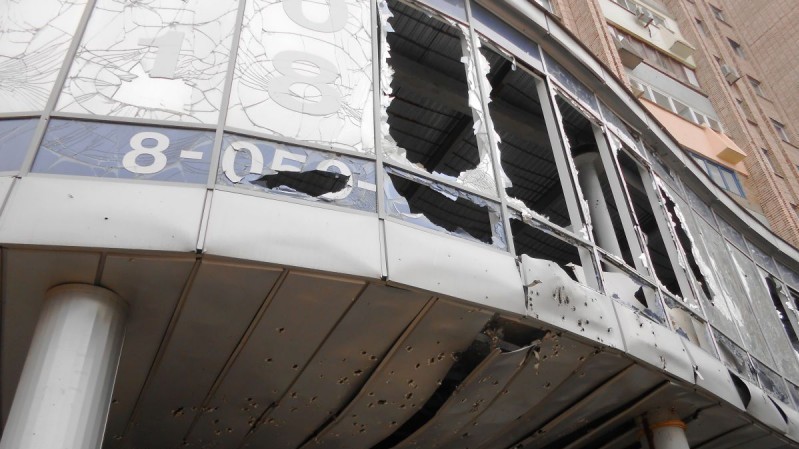 Луганськ у лютому виглядає похмуро