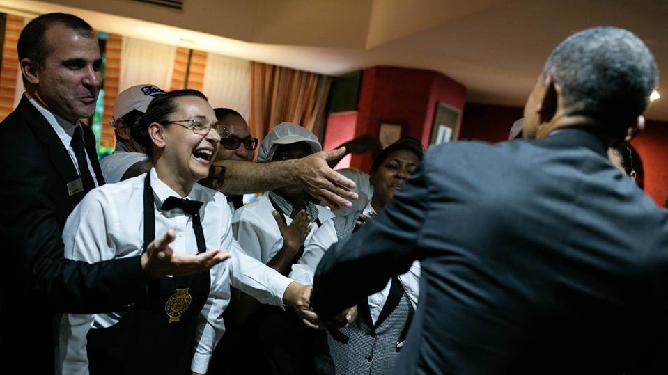 Сотрудники отеля в Гаване эмоционально встречали президента США