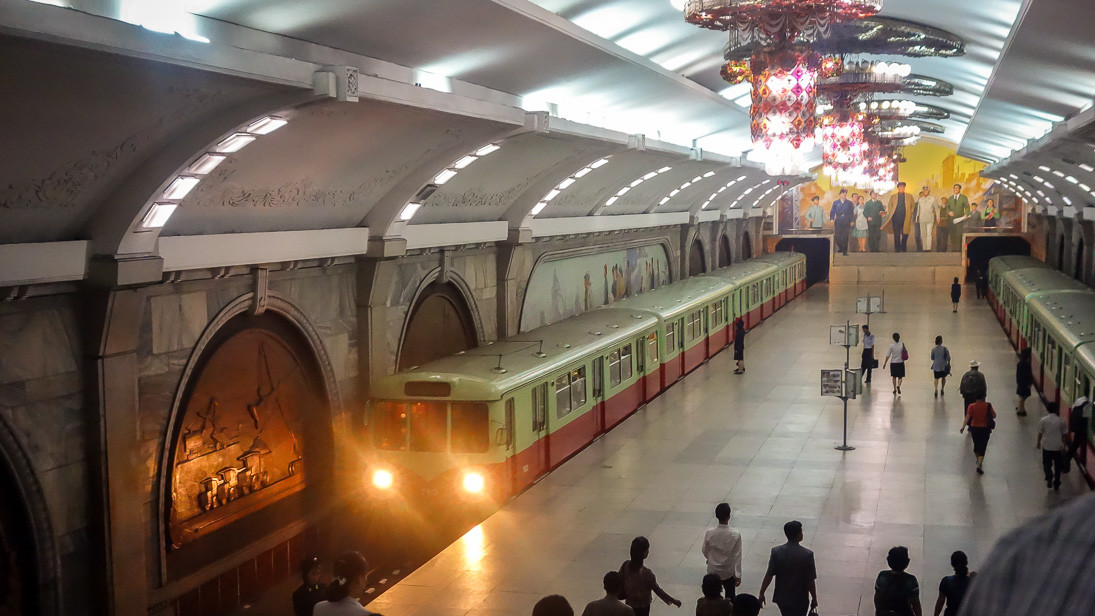 Метро в Пхеньяне