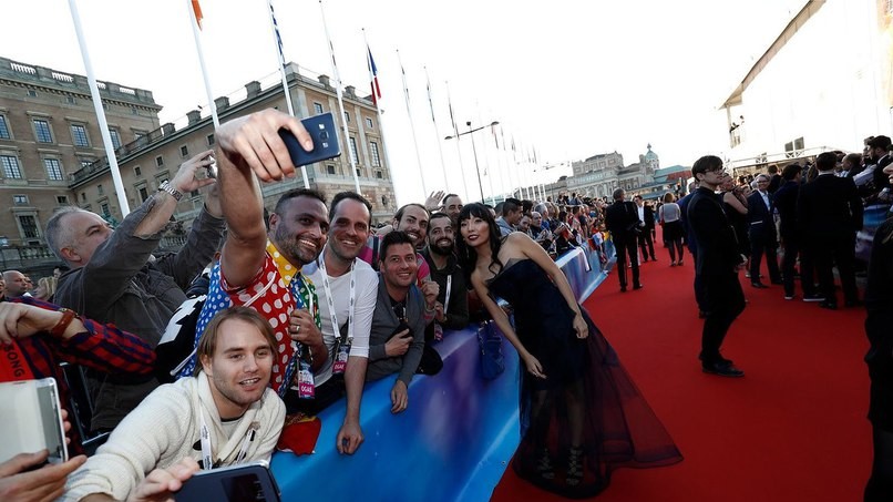 Артисти на червоній доріжці