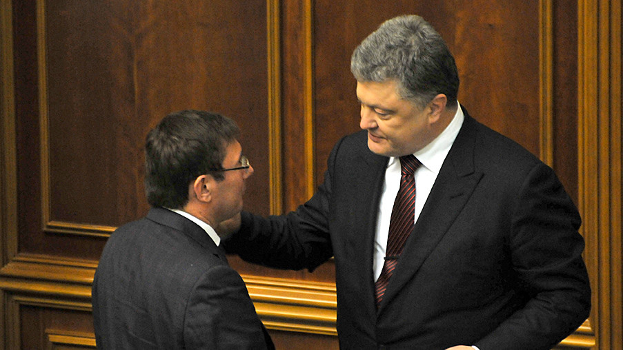 За словами Луценка, ідею його відставки не підтримують ні президент, ні більшість депутатів