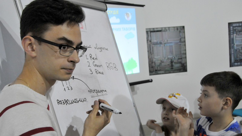 "Арсенал идей" продлится до 5 июня