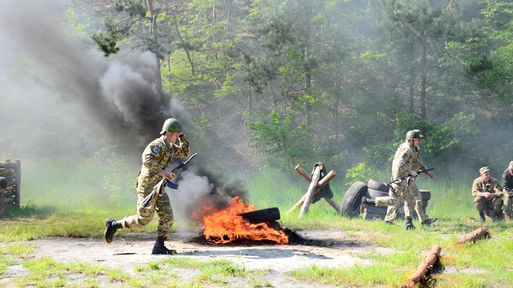Смуга перешкод для курсантів