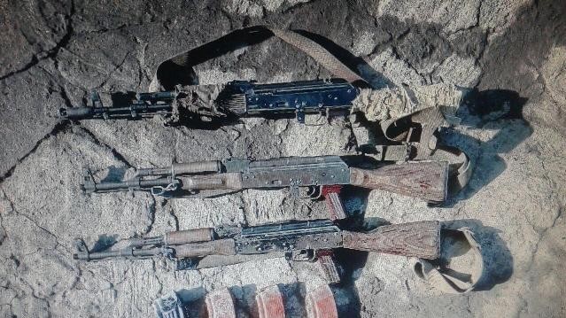 У найманців вилучили документи та зброю