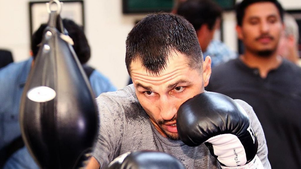 Останній бій Постол провів 23 липня, програвши Кроуфорду