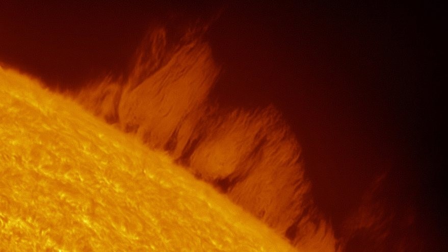 Фото Eric Toops. Стена плазмы.