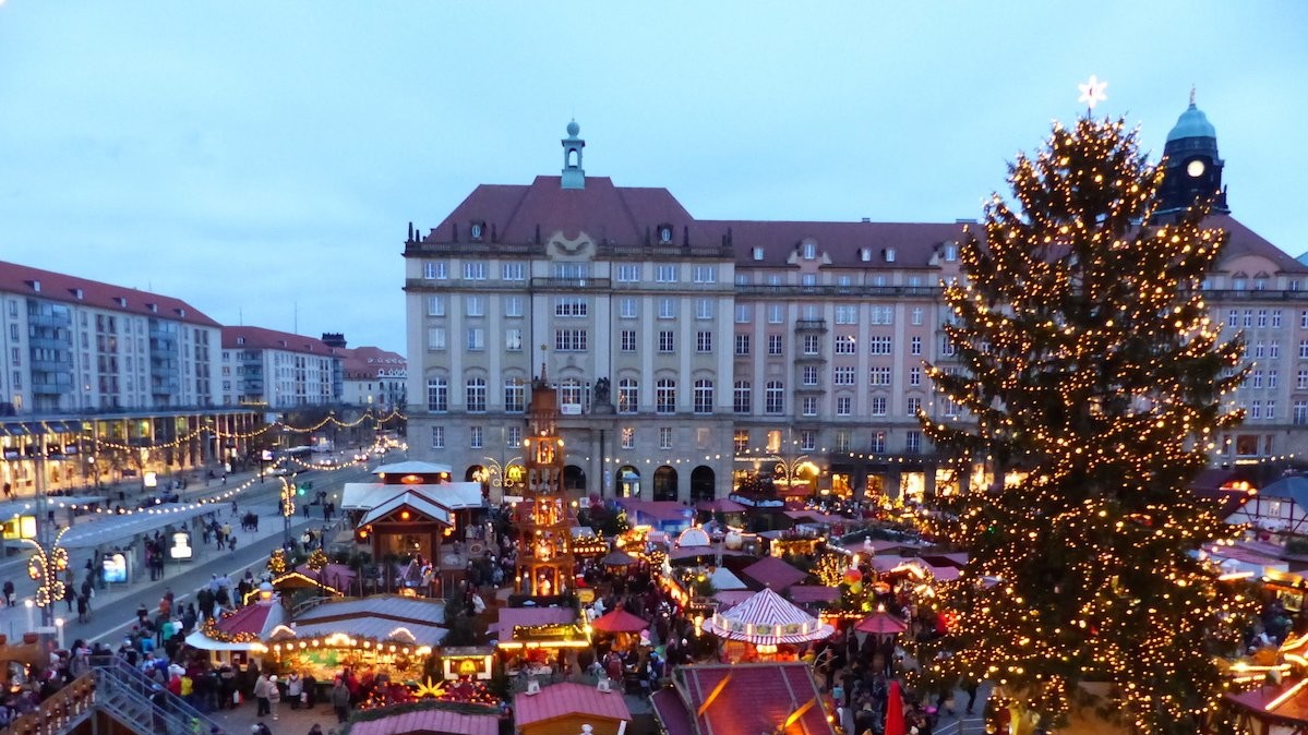 Strietzelmarkt - найстаріший різдвяний ярмарок у Німеччині. Дрезден. Фото Wikipedia Commons