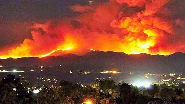 Через лісові пожежі в Каліфорнії Трамп ввів режим надзвичайної ситуації в округах Бьютт, Вентура і Лос-Анджелес