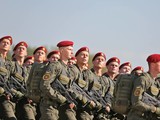Военные готовятся к параду 24 августа