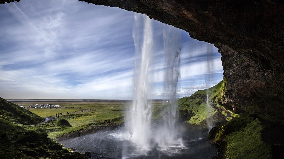 19. Ісландія