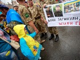 "Марш непокоренных" в Киеве состоялся после военного парада на Крещатике