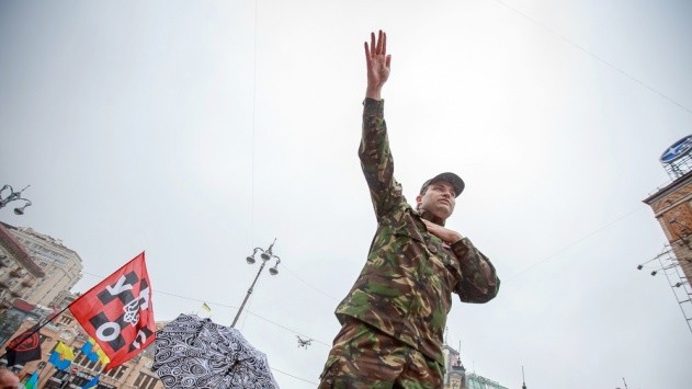 "Хода нескорених" в Києві відбулася після військового параду на Хрещатику