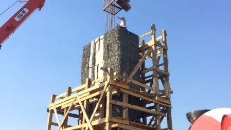 Творці стверджують, що це буде найбільший в світі гранітний пам'ятник