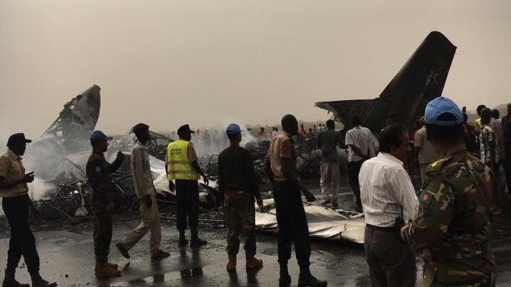 Рятувальникам вдалося врятувати пасажирів і екіпаж