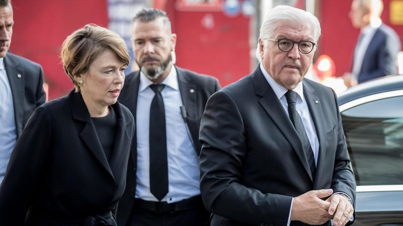 Президент ФРН Франк-Вальтер Штайнмайер з дружиною