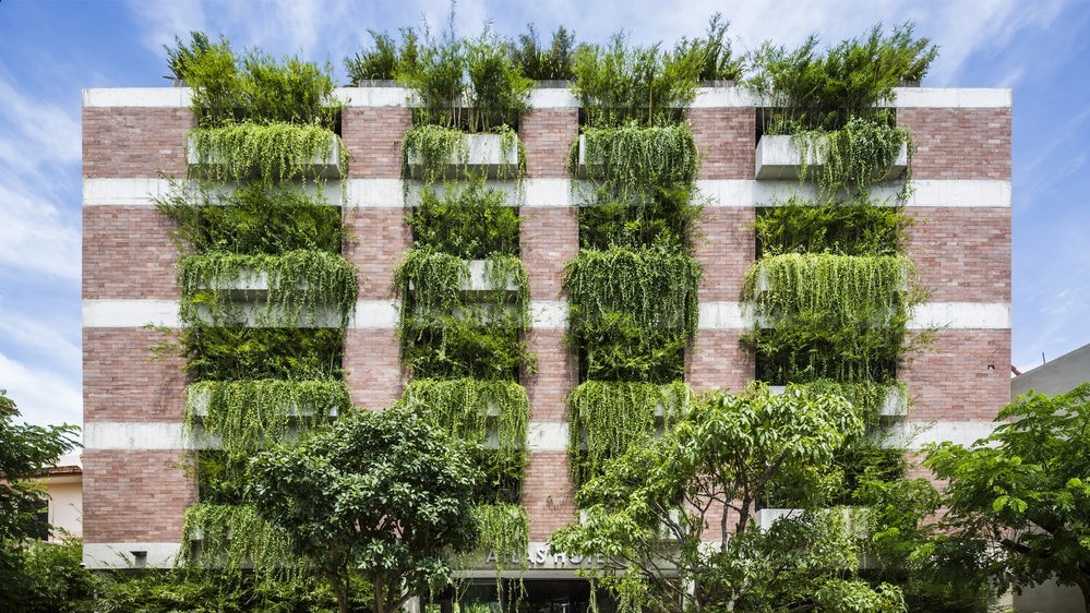 Природна вентиляції будівлі готелю у В’єтнамі.