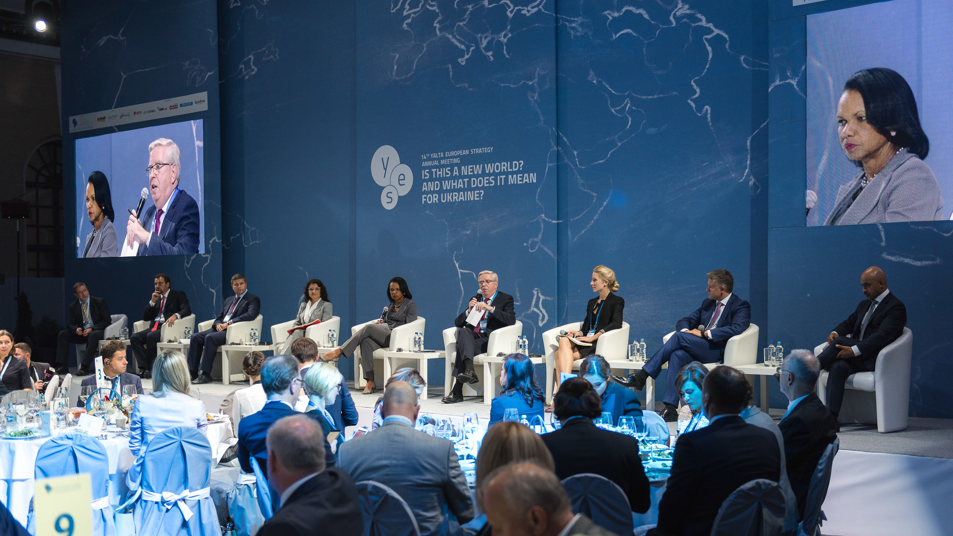 В Києві пройшов форум YES