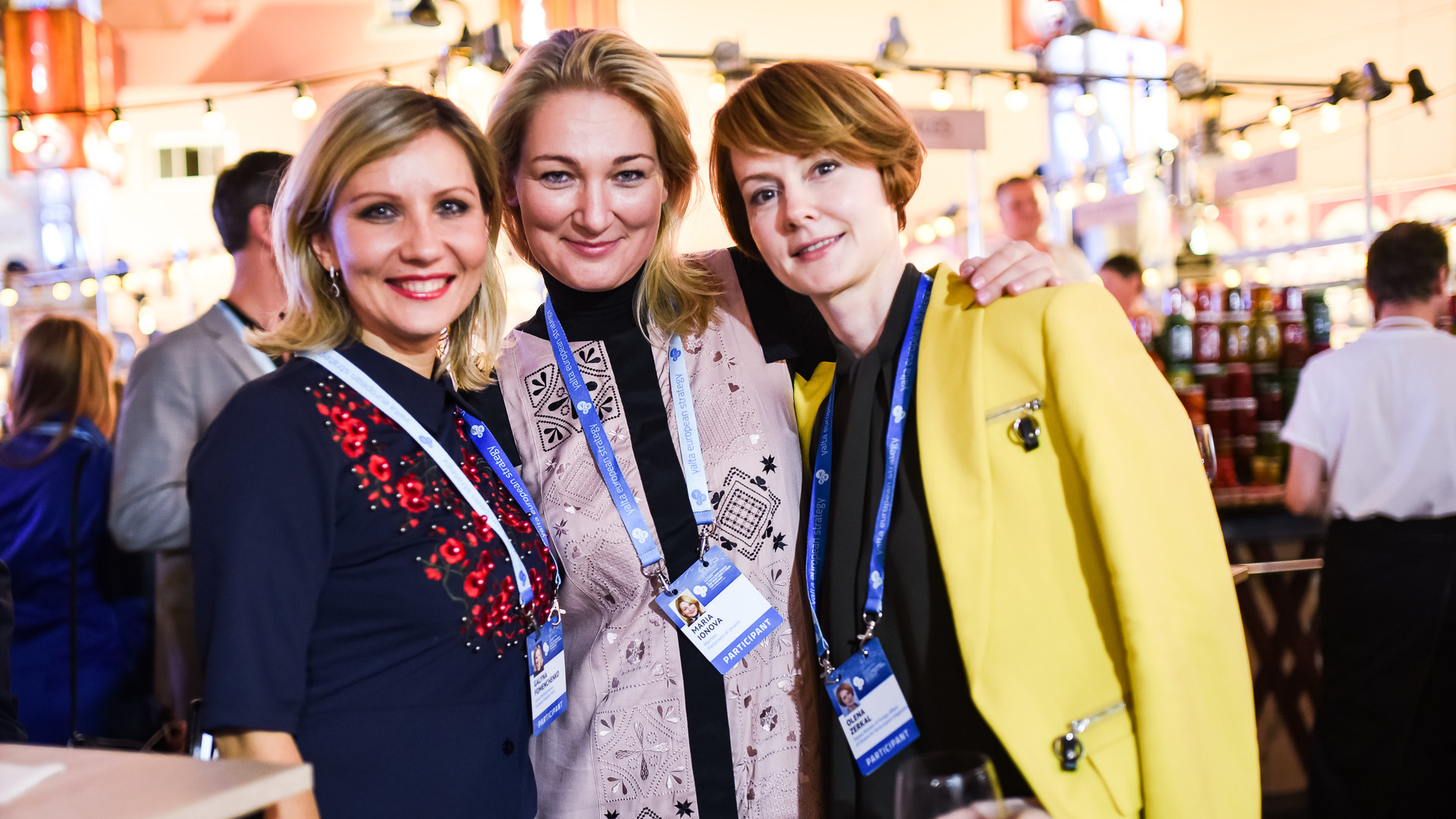 В Києві на Бесарабці пройшло відкриття форуму YES