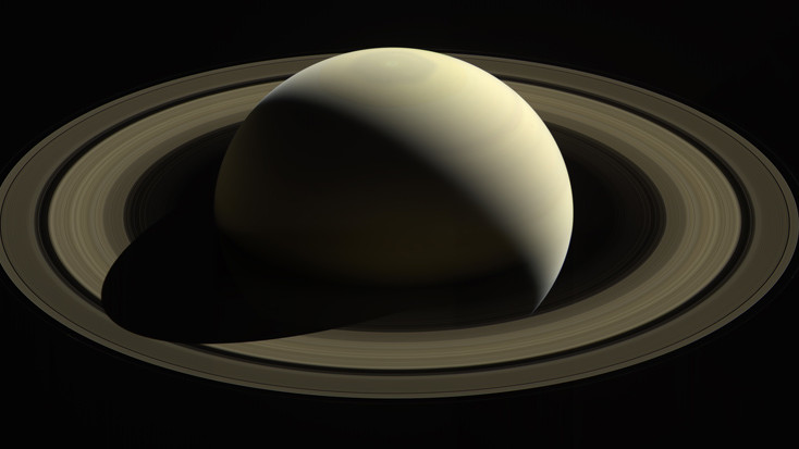 Один из последних снимков Сатурна, сделанный Cassini