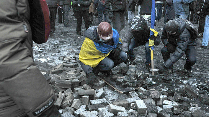 Уряд розподілив 300 млн грн допомоги постраждалим на Майдані та членам сімей загиблих