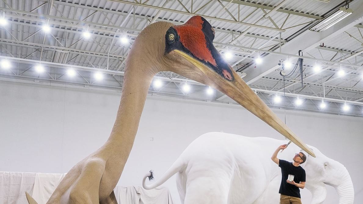 Модель птерозавра в повний зріст.