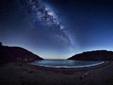 Млечный Путь над маяком в Тасмании Фото: James Stone/National Maritime Museum
