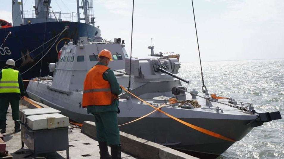 Акваторию Азовского моря будут патрулировать бронекатера ВМС Украины