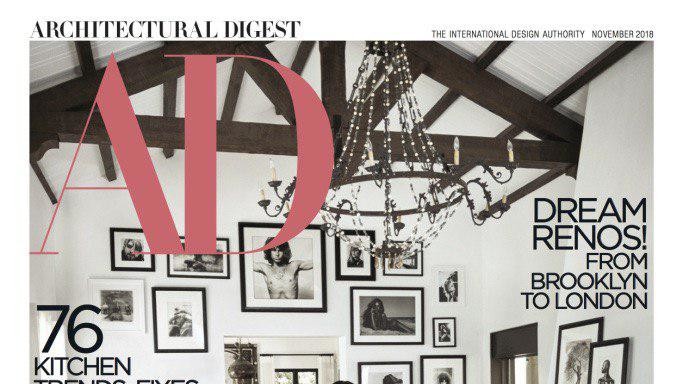 Обкладинка, знята на камеру смартфона