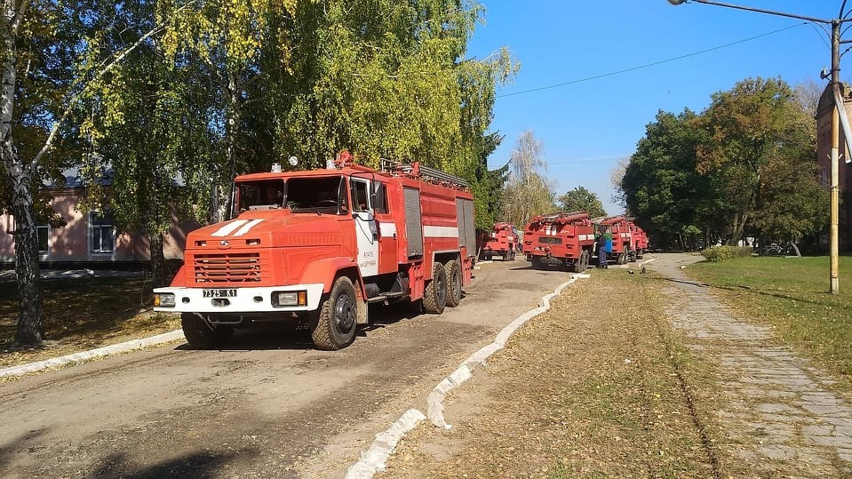 Пожежу на військових складах на Чернігівщині локалізували