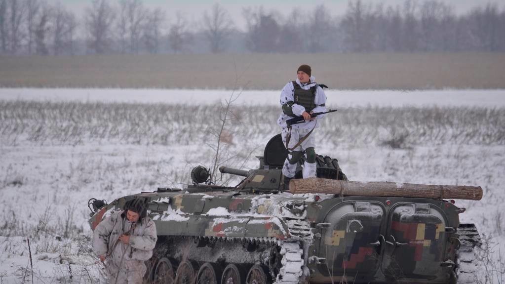 Противник веде обстріли з мінометів і гранатометів