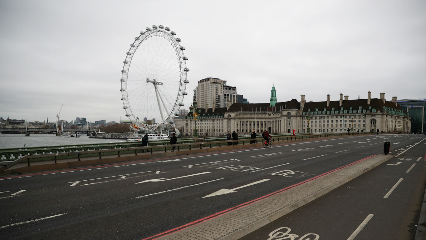Общий вид пустого Вестминстерского моста