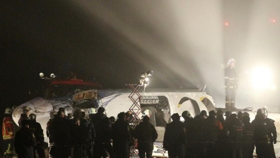 Літак АН-24, що зазнав 13 лютого аварії в Донецькому аеропорту