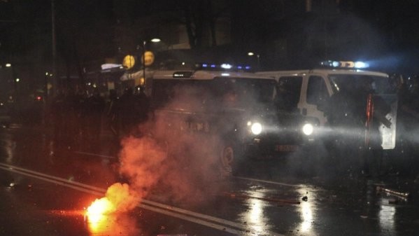 Политический кризис в стране уже прозвали "болгарской весной".