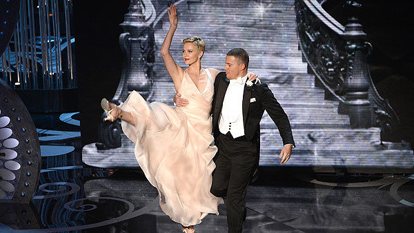 Шарлиз Терон и актер Ченнинг Татум