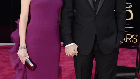 Бен Аффлек, чей фильм "Операция "Арго" признан лучшей лентой, с женой актрисой Дженнифер Гарнер