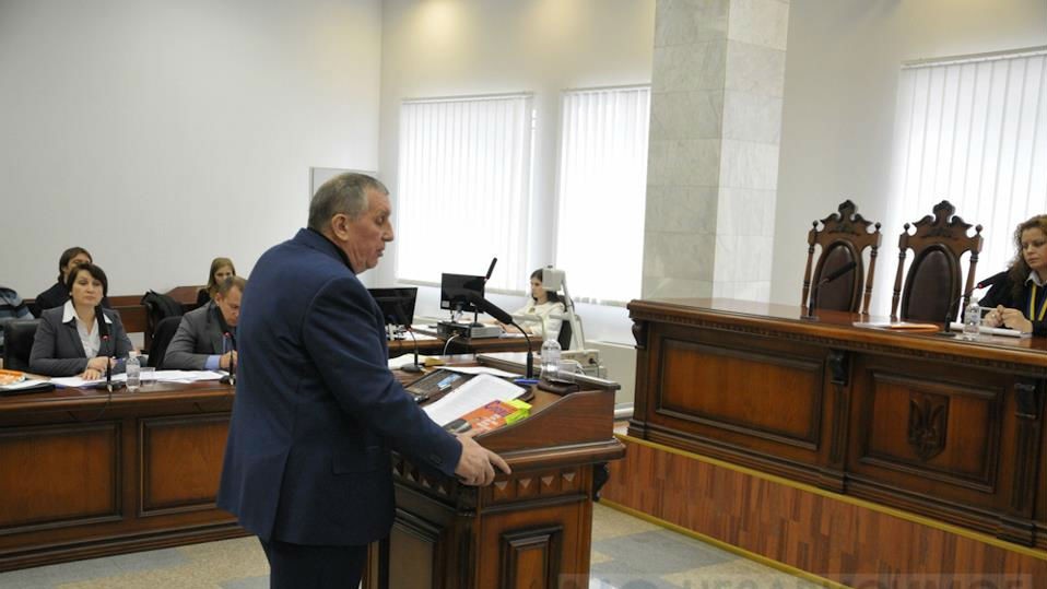 После этого суд перешел к перекрестному допросу свидетеля