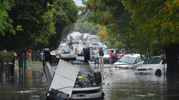 По данным метеослужбы, это самая мощная стихия за последние 100 лет