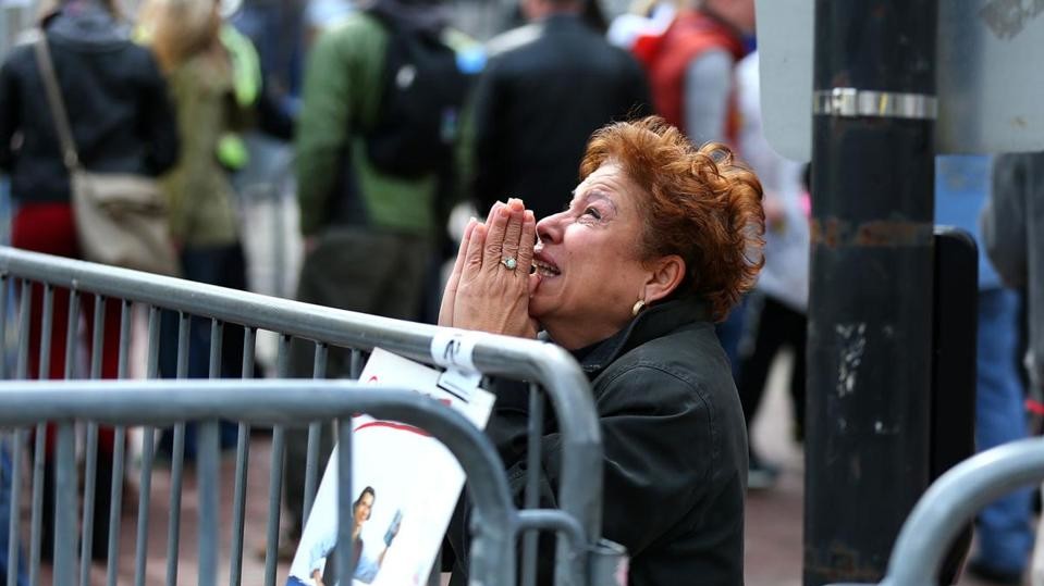 Бомбы были спрятаны в мусорных баках, установленных вдоль дистанции марафона