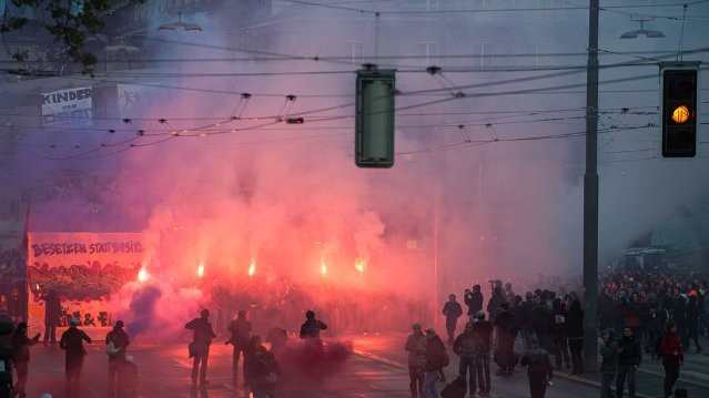 Погромы в Берне произошли на фоне беспорядков в Стокгольме