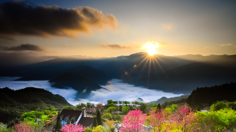 «Рассвет в Дуншэне». Тайвань. (Hsiao Chen-Hsuan)