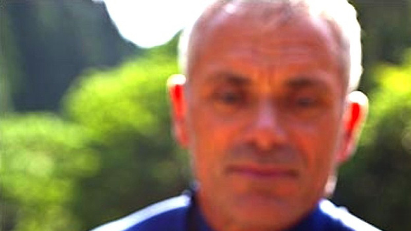 Японская большая саламандра, вторая крупнейшая в мире после китайской. Вырастает до 1,5 м в длину.