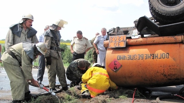 На место ДТП прибыло руководство областного ГАИ и замгубернатора