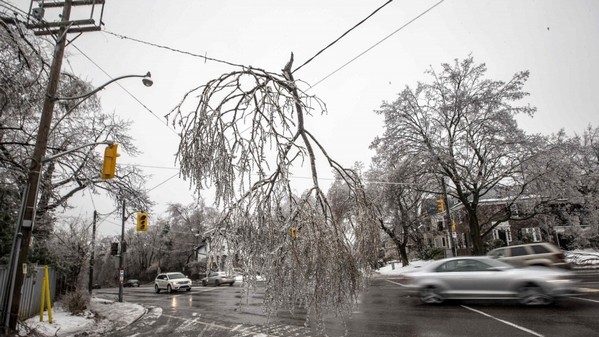 Шторм в США и Канаде: более полутора миллиона человек остались без электричества