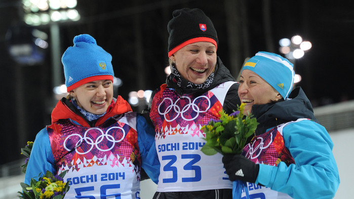 Церемония награждения женского спринта: Вита Семеренко (справа) - бронзовая призерка