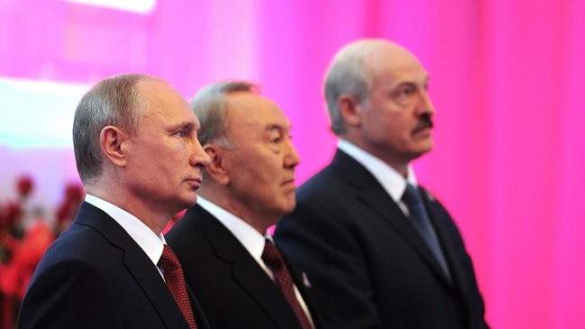 У ЄАЕС насторожено дивляться на Україну, але від вільної торгівлі з Києвом поки відмовився тільки Путін