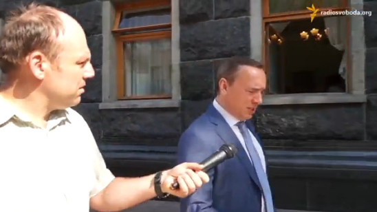 народный депутат Николай Мартыненко пришел поговорить о законах по энергетике