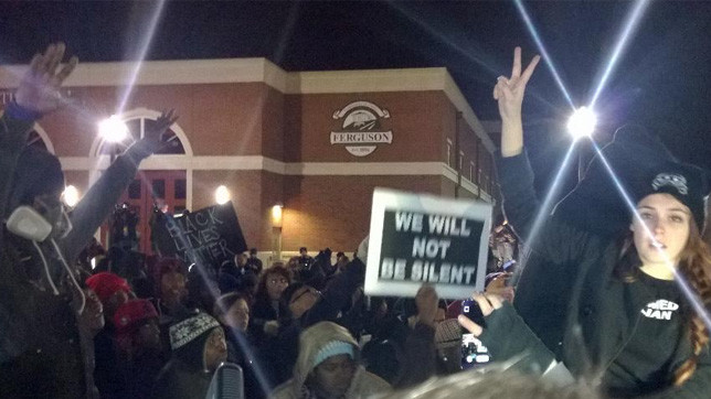 Заворушення в Фергюсоне.