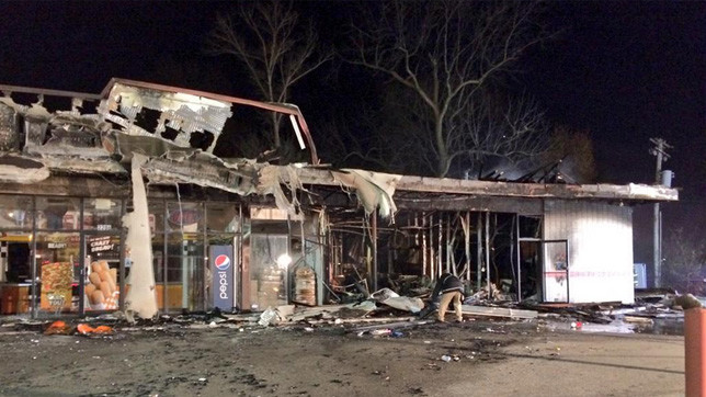 Заворушення в Фергюсоне.