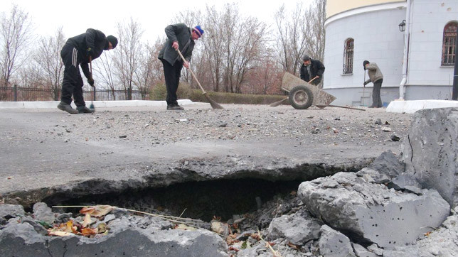 Артобстрел длился несколько часов.