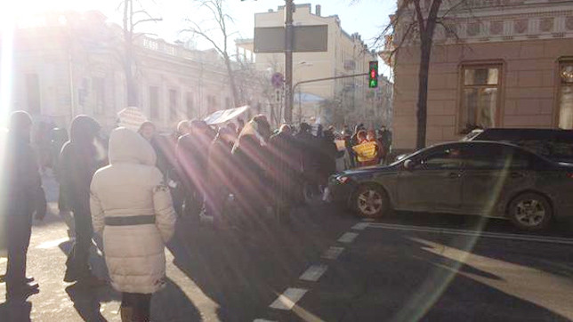 Вкладники чекають грошей